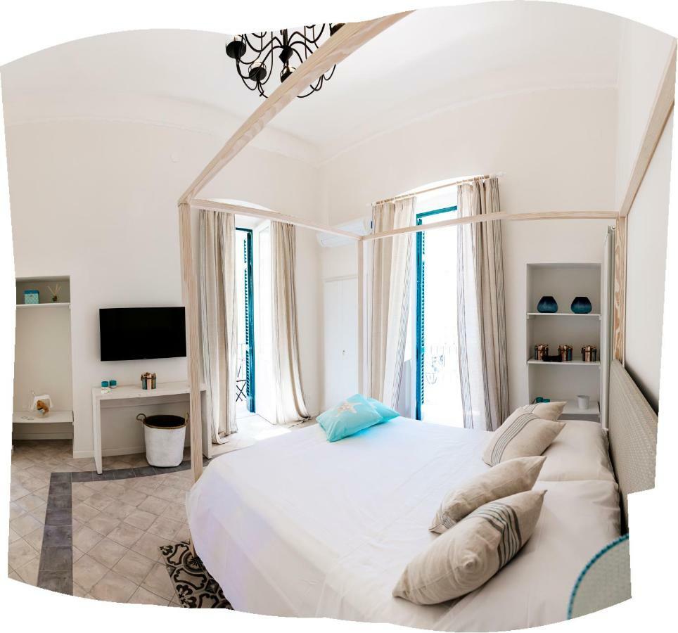 Casa Emma Bed & Breakfast โมโนโปลี ภายนอก รูปภาพ
